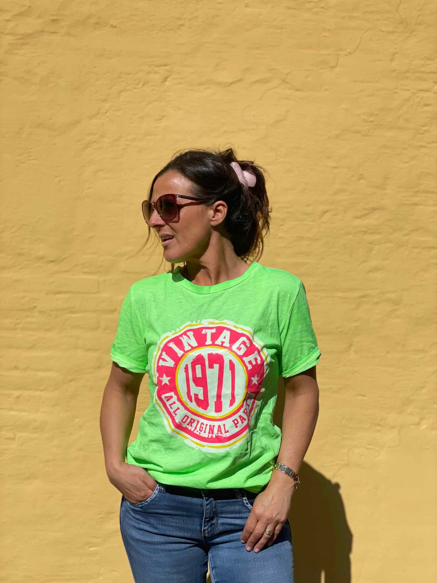 BOHO LOVE NEON TEE GRØN