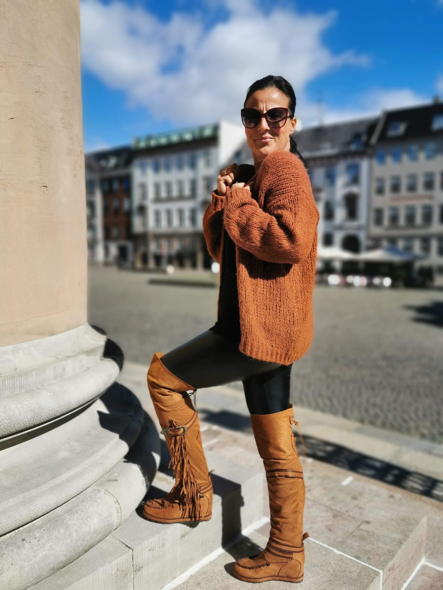 Skøn varm cardigan i camel farve