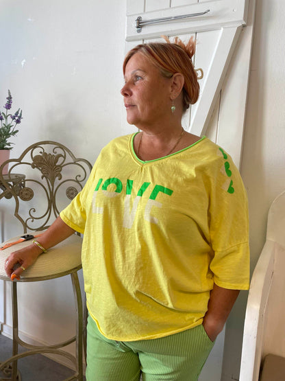 LOVE t-shirt/ LIVA K