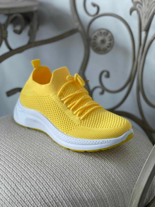 Gul sneakers/ LIVA K