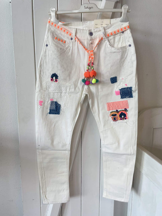 Wiya hvide jeans/ LIVA K