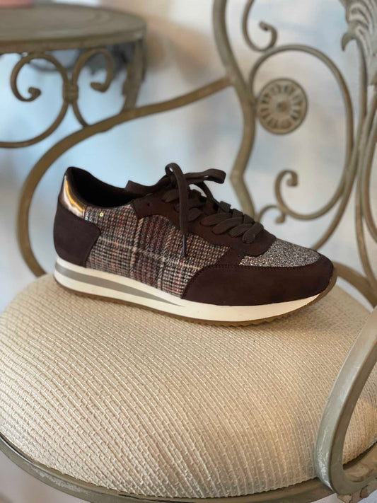 Mokka sneakers / LIVA K