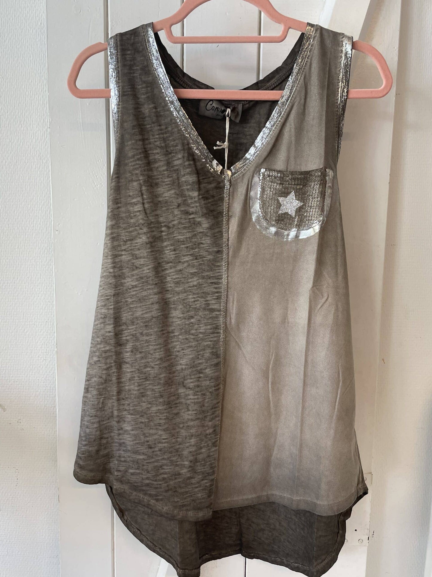 Elsa taupe top/ LIVA K